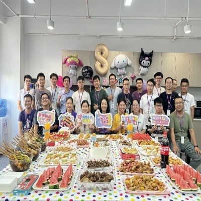 金秋八月，温暖同行——耀世娱乐电子8月份员工生日活动